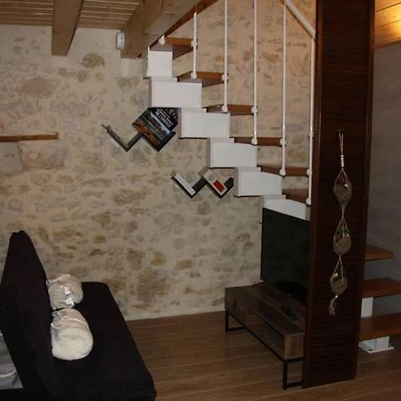 Le Portougais, Chalet A Chanaz, La Petite Venise Savoyarde Eksteriør billede
